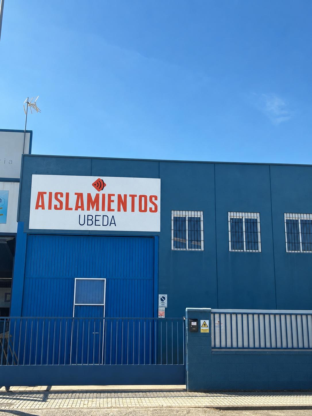 Fachada Aislamientos Úbeda 1